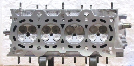 [3K0105WC] 1996-2000 Reconditioned Aluminum Cylinder Head for Honda 1.6L / 97 CID L4, 16V SOHC, Non VTEC ( In Line ) Casting # P2F-4, 2583, D16Y7, Compatible With : Civic, Del Sol ( $100.00 Core Charge ) this is a Used casting so there are visible chips and scratches but they will not affect the performance of the cylinder head. C.H.E will provide Return Core label, please ask for shipping information.