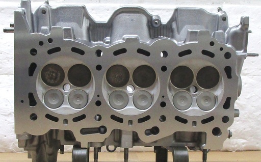 [7XR016WC] 2007-2015 Reconditioned Aluminum Cylinder Head For Toyota/Lexus 3.5L/3456 CID V6, 24 Valve DOHC ( Right ) With Cams, Casting # 2GR RHB15, 2861AR, Compatible With :  Toyota Avalon, Camry, Highlander, RAV4, Sienna, Lexus ES350, RX350 ( $100 Core Charge ) this is a Used casting so there are visible chips and scratches but they will not affect the performance of the cylinder head. C.H.E will provide Return Core label, please ask for shipping information.