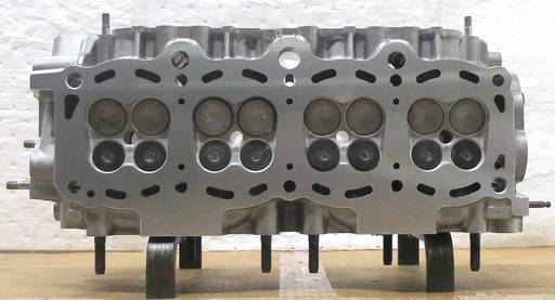 [7X0005WC] 1996-2000 Reconditioned Aluminum Cylinder Head For Toyota 2.0L/122 CID L4, 16 Valve DOHC ( IN LINE ) With Cams, Casting # 4, 3SFE, Compatible With : Rava ( $100.0 Core Charge ) this is a Used casting so there are visible chips and scratches but they will not affect the performance of the cylinder head. C.H.E will provide Return Core label, please ask for shipping information.